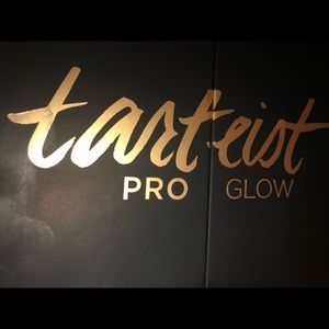 BARELY USED TARTE PRO GLOW PALLETE🤎